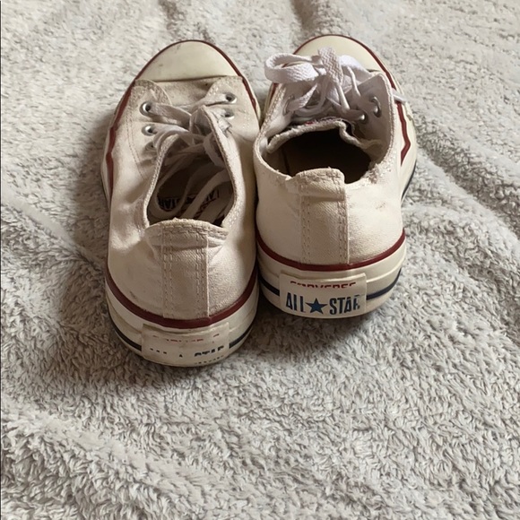 Converse - Picture 2 of 3